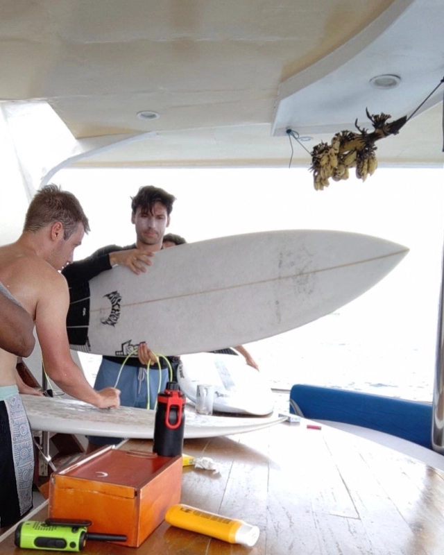 A day of surfing with our 8 guests on one of our partners boat 
We can now provide for bigger groups of 8 to 12 surfers on other partner boats for more budget trips

The Fascination only takes up to 6 guests and is more luxurious 

Email us: info@fascinationmaldives.com 

#fascinationmaldives #otherboats #surftrip #surfing #surfingmaldives #surfmaldivas #surfboard #surfbreak #surfholiday #maldive #maldivessurf #maldiv #maldives #surfbum